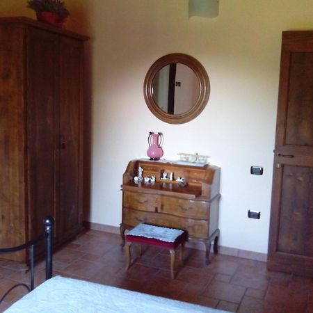Agriturismo Biologico Villa Rosa Monte Guiduccio Oda fotoğraf